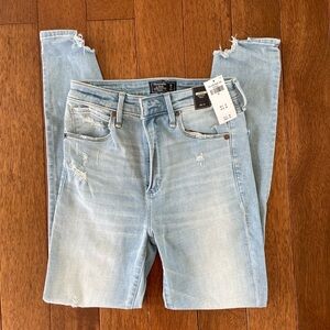 Abercrombie & Fitch Women’s High Rise Ankle Jeans